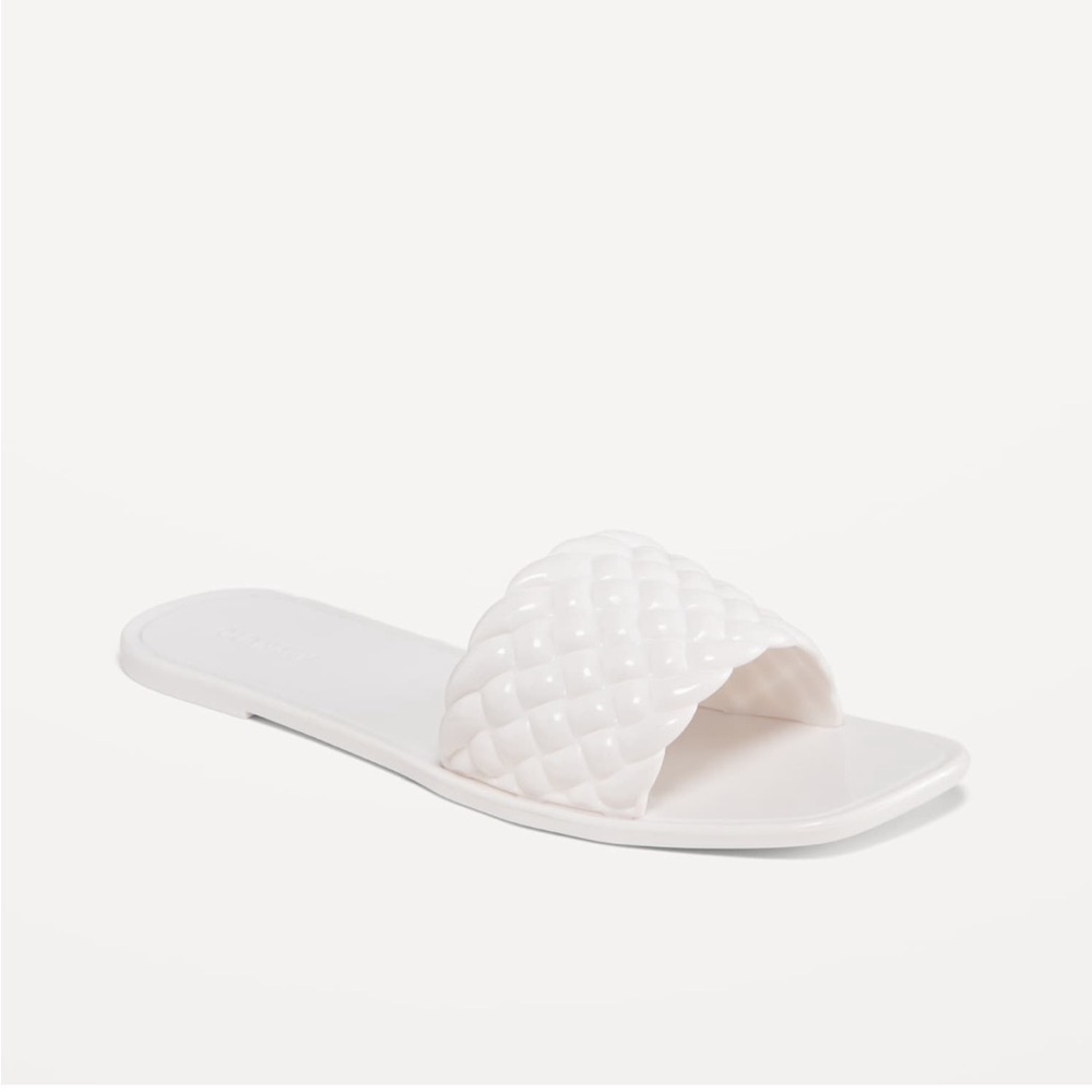 Old navy quilted jelly slides size 11